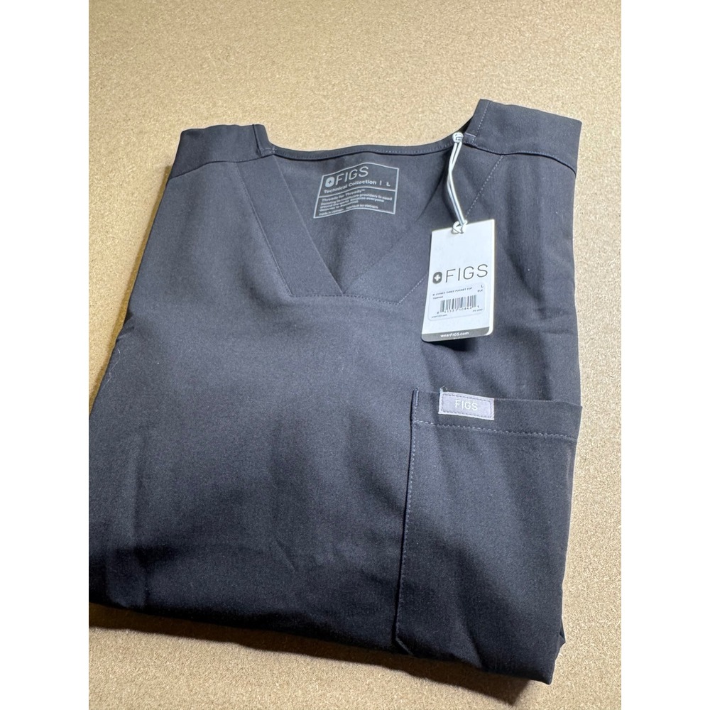 FIGS Chisec Three Pocket Scrub Top Black Large TM3000 Aya Healthcare Logo NWT